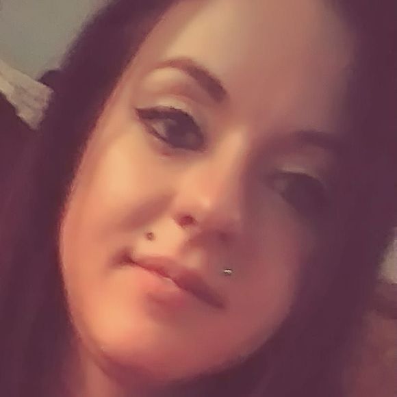 Meet your Posher, Kyrstin - Picture 1 of 1